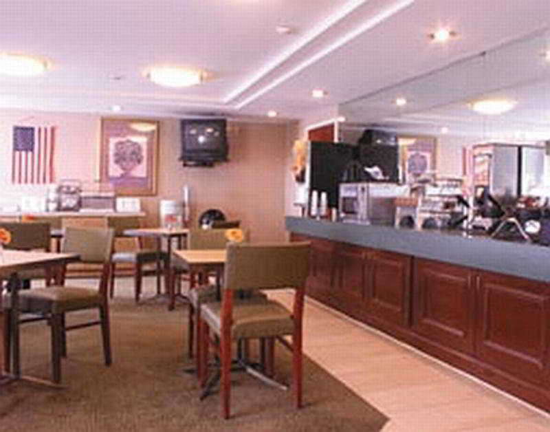 La Quinta By Wyndham Baltimore N / White Marsh Rosedale Restoran fotoğraf